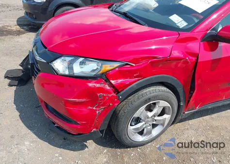 2018 Honda Hr-V Lx z USA, uszkodzony, nr VIN 3CZRU6H38JG710932